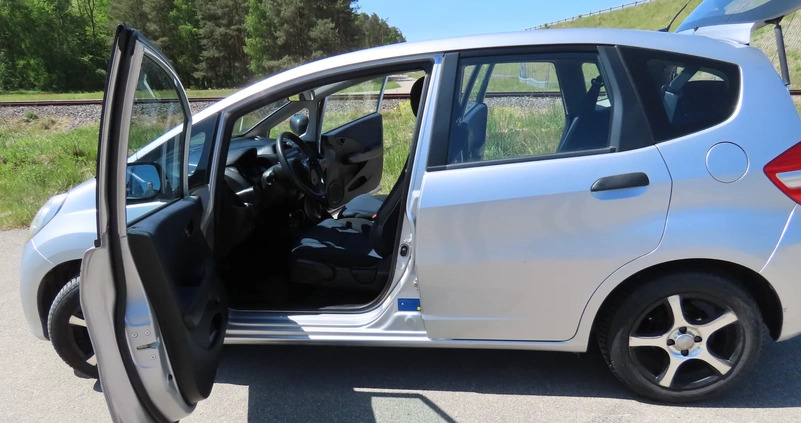 Honda Jazz cena 21500 przebieg: 164000, rok produkcji 2011 z Łask małe 254